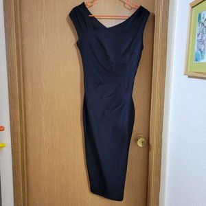 Black dress, medium